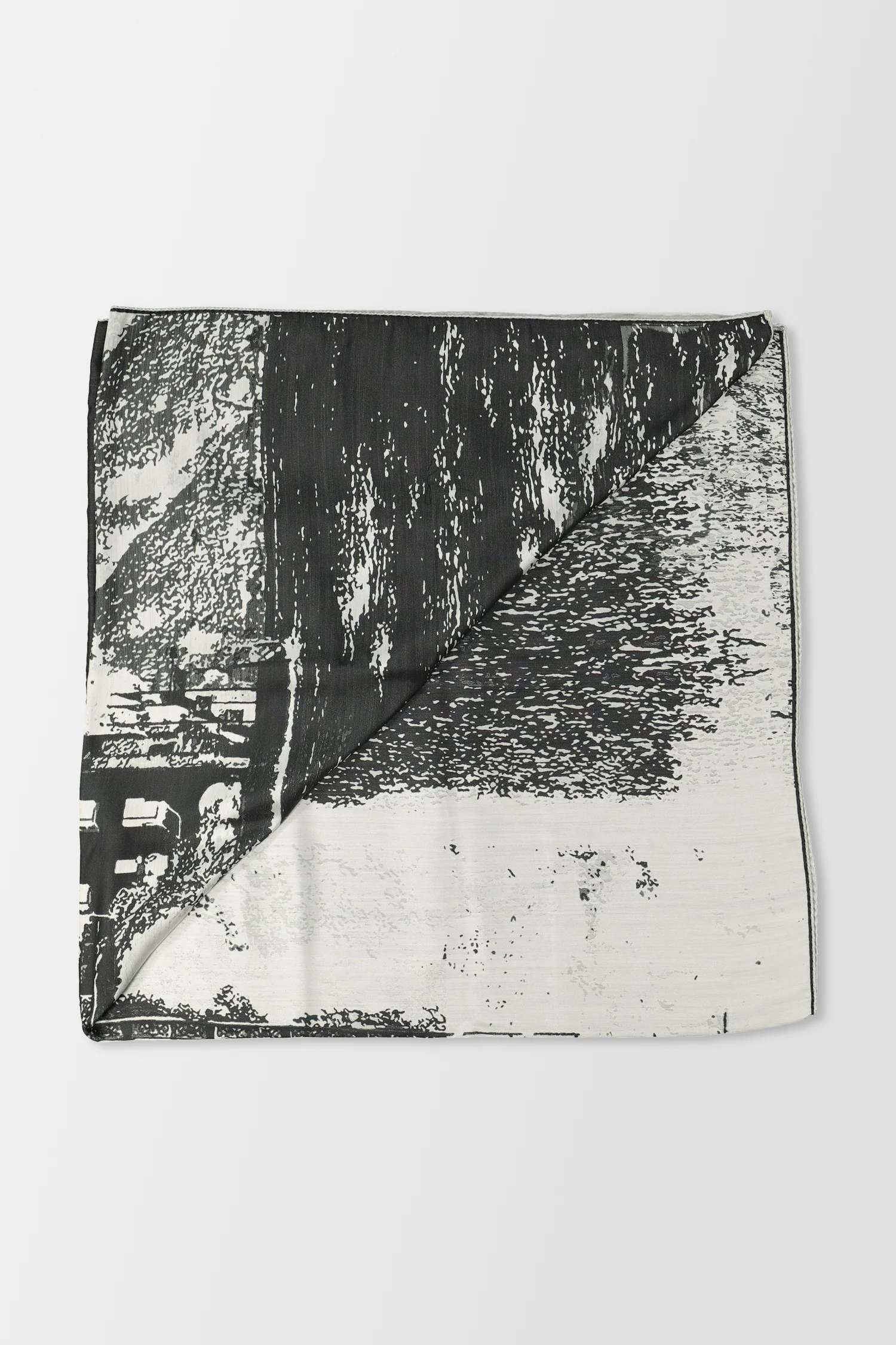 Como Silks Black Balbianello Nero - Image 3